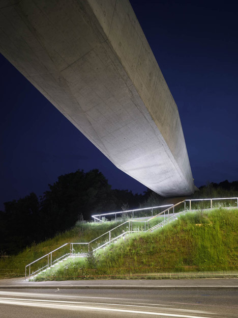 La Sallaz Footbridge by 2b architectes