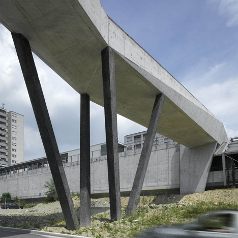 La Sallaz Footbridge by 2b architectes