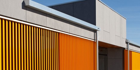 School in Vila-seca by 2260mm Architects