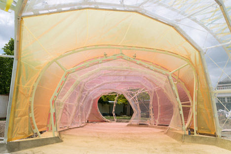 Serpentine-Gallery-Pavilion-by-Selgas-Cano_dezeen_468_10