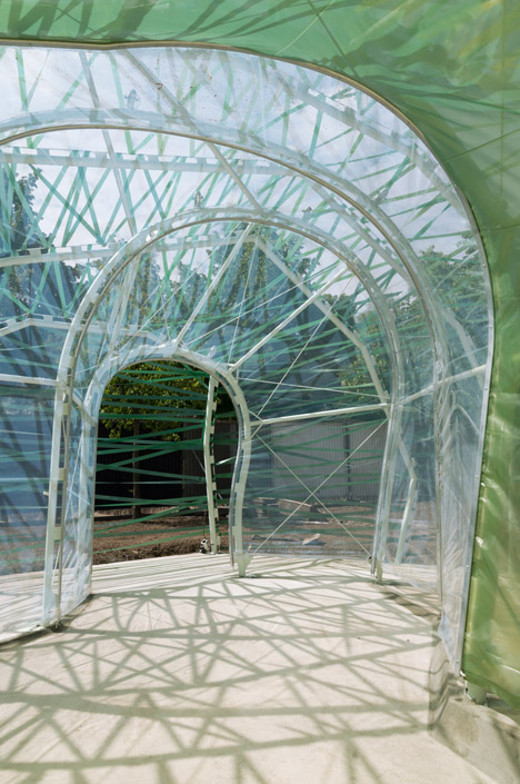Serpentine-Gallery-Pavilion-by-Selgas-Cano_dezeen_468_17
