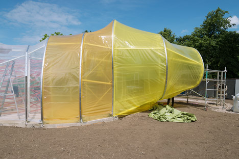 Serpentine-Gallery-Pavilion-by-Selgas-Cano_dezeen_468_18