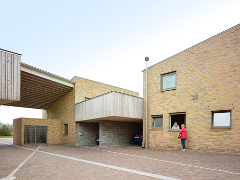 Social Housing Project by VOLT architects