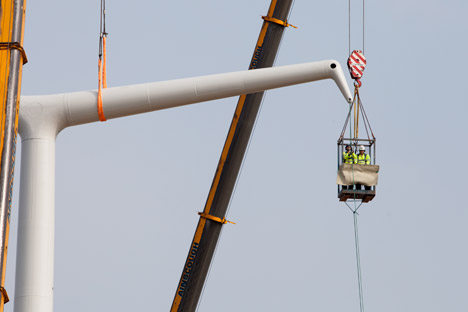 T-Pylon-new-pylon-design-Britain_dezeen_468_6