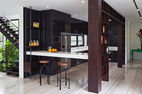 Thao Dien House by MM+