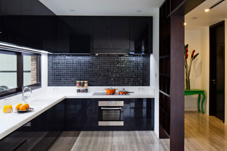 Thao Dien House by MM+