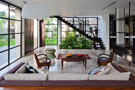 Thao Dien House by MM+