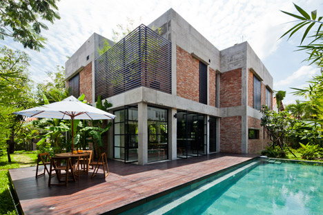 Thao Dien House by MM+