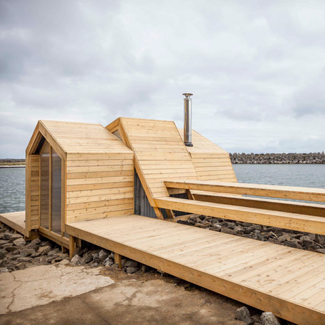 The Bands sauna and terrace