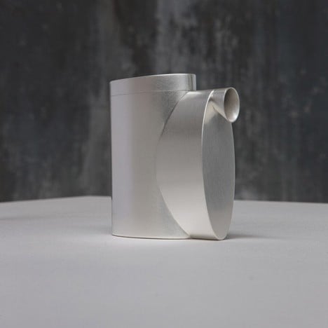 Aldo Bakker jugs on show at Looiersgracht 60
