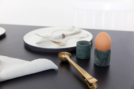 Apartment-styled-by-Sarah-Van-Peteghem_dezeen_468_12