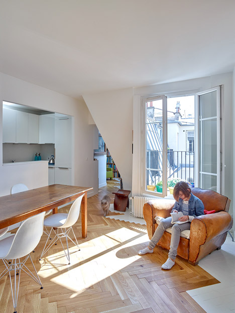 Arsenal Flat by h2o architectes