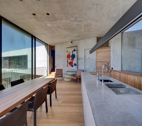 Balmoral House by Clinton Murray + Polly Harbison