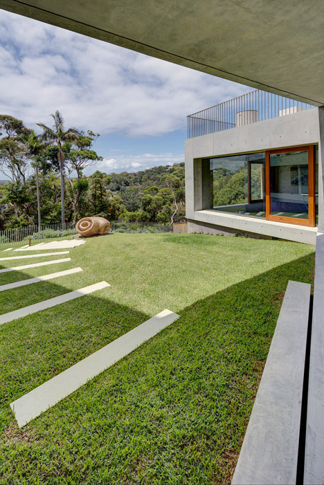Balmoral House by Clinton Murray + Polly Harbison