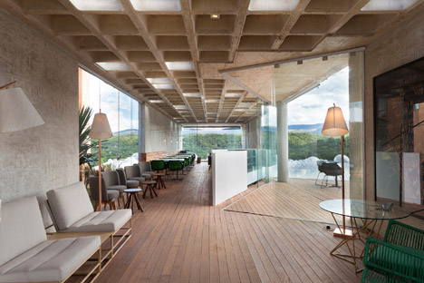 Bar-Pool-Gallery by BCMF Arquitetos + MACh