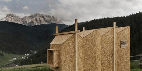 Camera Obscura by Mariano Dallago