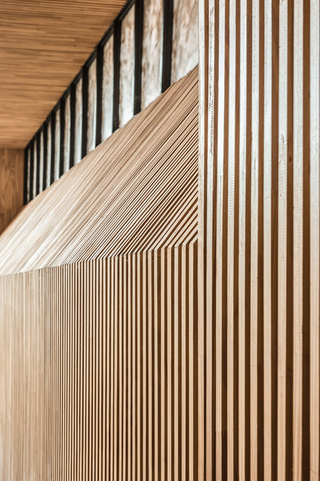 Capilla Santa Ana by Estudio Cella