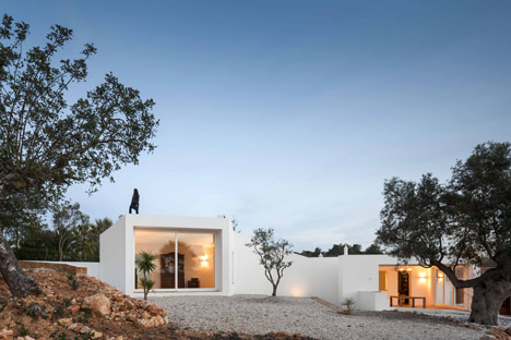 Casa Vale de Margem by Ultramarino Marlene Uldschmidt Architects