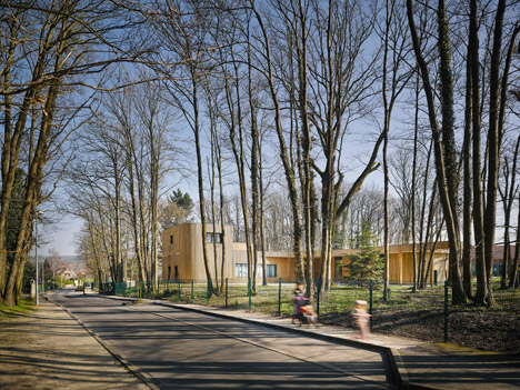 Childrens House by MU