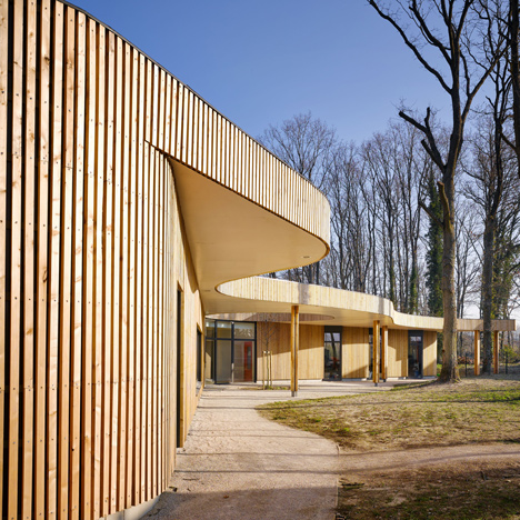 Childrens House by MU