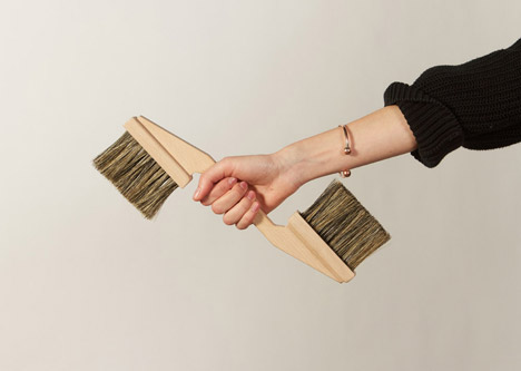 Ellie Birkhead brushes