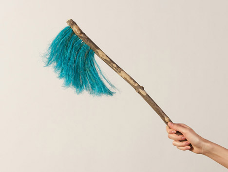 Ellie Birkhead brushes