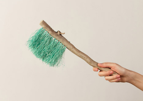 Ellie Birkhead brushes