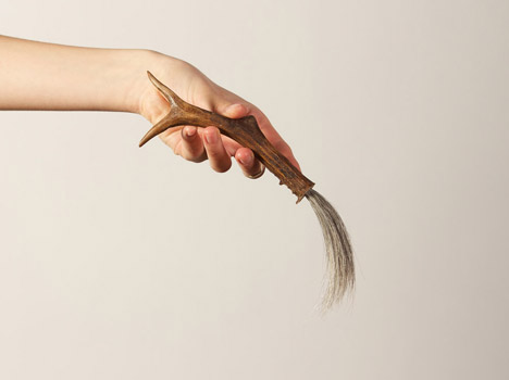Ellie Birkhead brushes