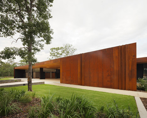 Fitzgibbon Community Centre by Richard Kirk