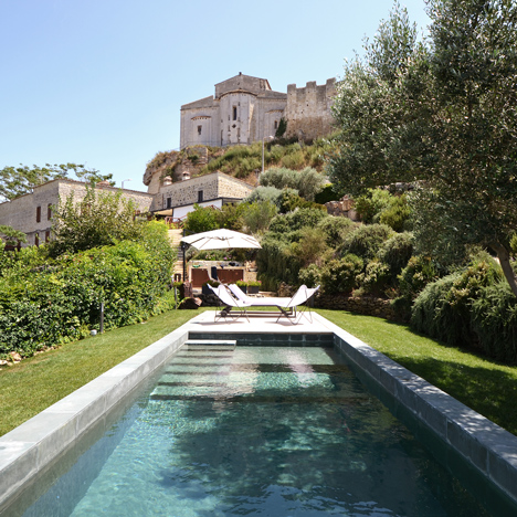 Fontanile Pool by Matteo Bianchi and Francesco Napolitano