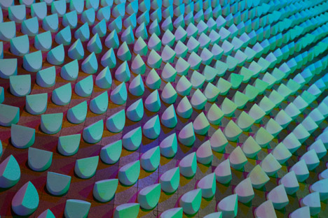 Gradients, Reflections and Doted Lamp by Studio Dennis Parren