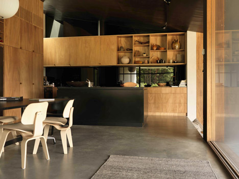 House at Hanging Rock by Kerstin Thompson Architects