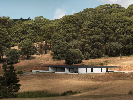 House at Hanging Rock by Kerstin Thompson Architects