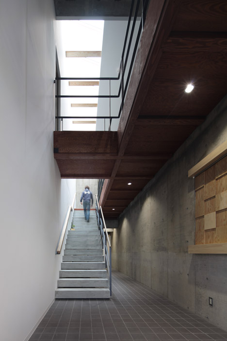Katsuobushi Kumiai Office by Mizuno Architecture Design