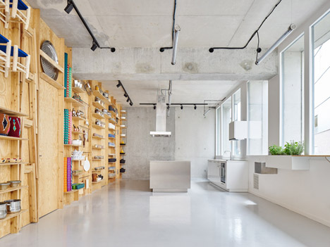 Kialatok by Septembre Architecture