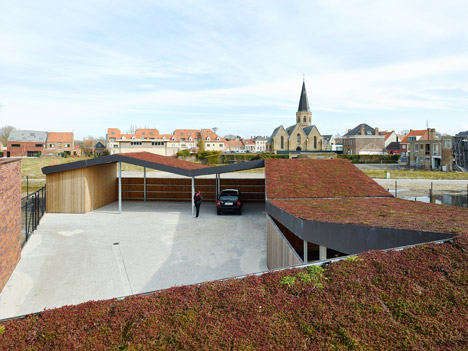 Low energy social housing by Ampe Trybou