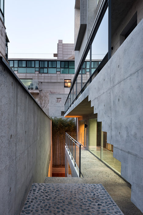 Mise en Abyme by Studio_GAON