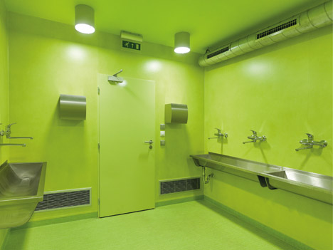Modular Cafeteria by Chybik+Kristof AA