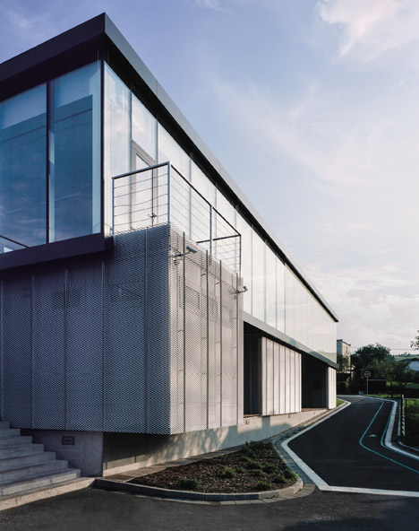 Modular Cafeteria by Chybik+Kristof AA