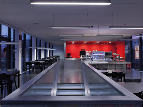 Modular Cafeteria by Chybik+Kristof AA