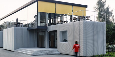 Modular Cafeteria by Chybik+Kristof AA