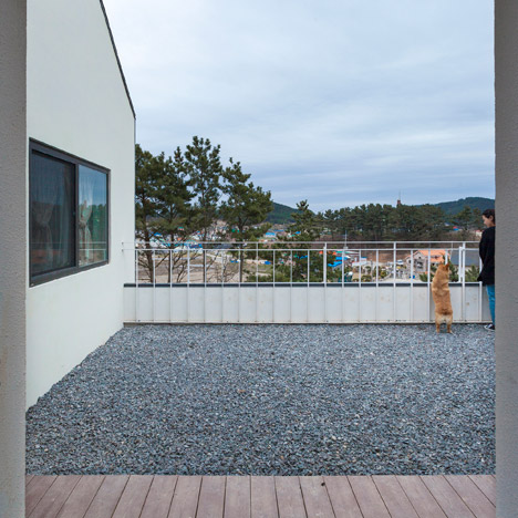 Mungzip Guesthouse by YOAP architects