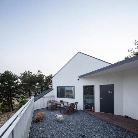 Mungzip Guesthouse by YOAP architects