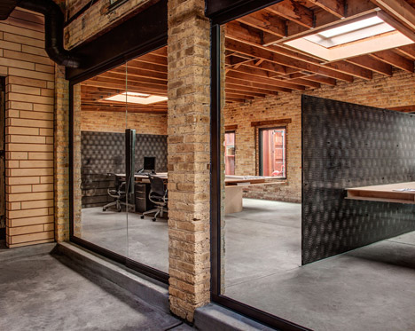 Office renovation in Chicago by Vladimir Radutny