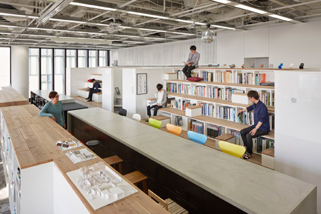 Osaka office by Nikken Space Design