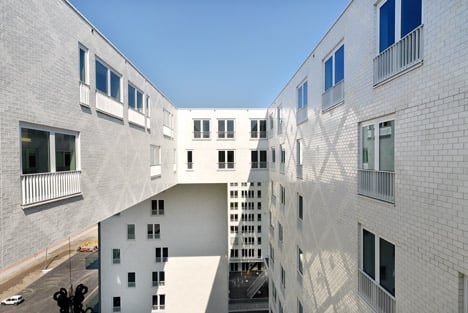 Parkrand housing Amsterdam by MVRDV