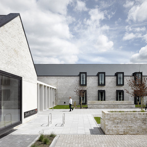 Gables and courtyards help children’s hospital building by Keppie appear more welcoming