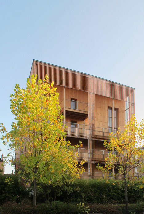 Rue-Auvry-housing-by-Tectone-Architectes_dezeen_468_6