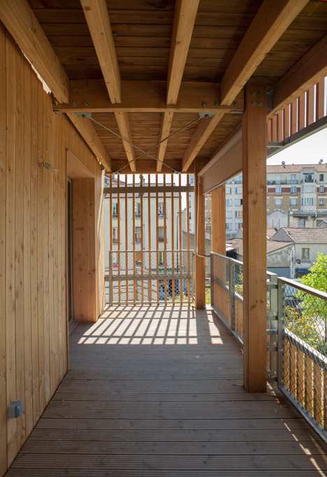 Rue-Auvry-housing-by-Tectone-Architectes_dezeen_468_8