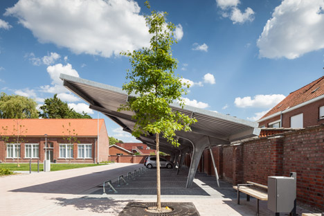 School renovation into Dwellings by Lieven Dejaeghere